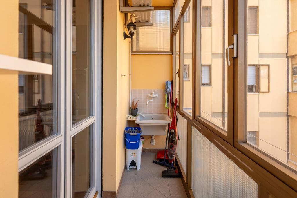 Keys Of Italy - Portenuove 18 - Pn1 - Train Station, One Bedroom Flat 2 To 4 Guests